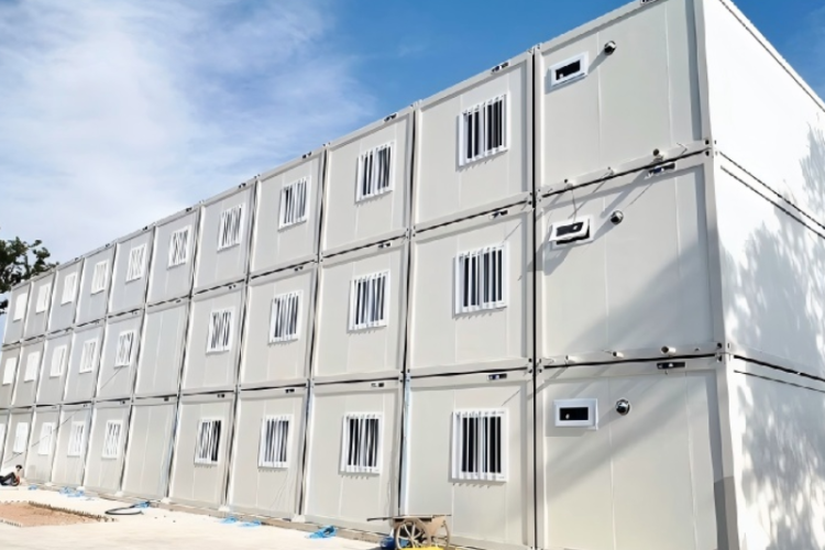 1.Container Camp